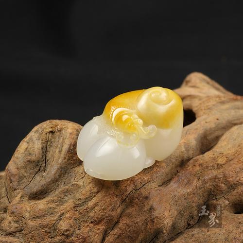 虫趣——灵动鲜活的玉雕昆虫 灵动蜗牛